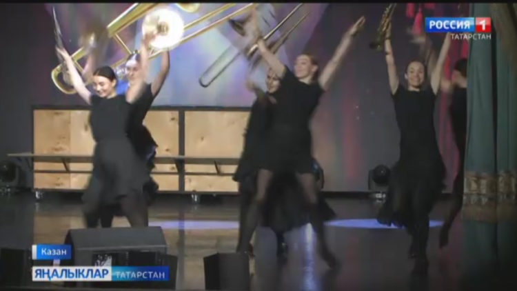 Данлыклы “Казан” бию ансамбленә 25 ел!