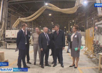 Яшел Үзәндәге мебель фабрикасы Франция компаниясе өчен җиһазлар җитештерә