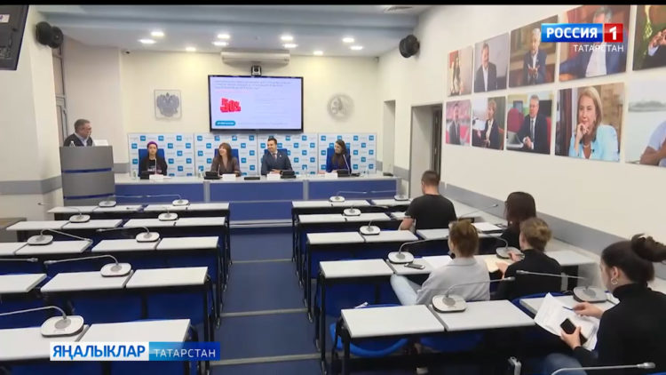 Зур белем бирү проекты