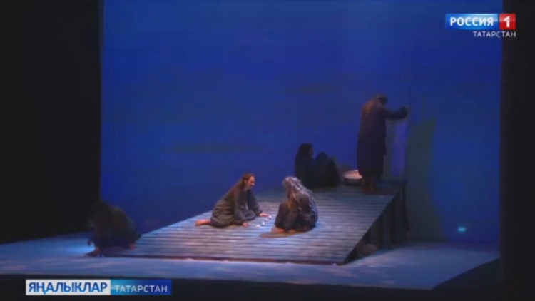 Әкият курчак театрында премьера