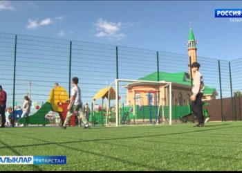 Бөгелмә районында яңа футбол мәйданчыгы ачылды