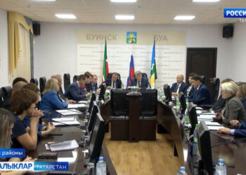 Татарстан Үзәк сайлау комиссиясе районнарның эшен күз уңында тоту өчен утырыш уздырды