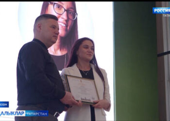 Исемле стипендияләргә ия булдылар