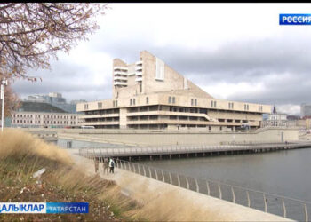 Уфада Галиаскар Камал исемендәге Татар академия драма театры гастрольләре була