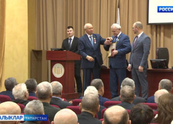 Заманында авыл хуҗалыгы һәм азык – төлек тармагында саллы өлеш керткән тәҗрибәле белгечләрнең очрашуы узды