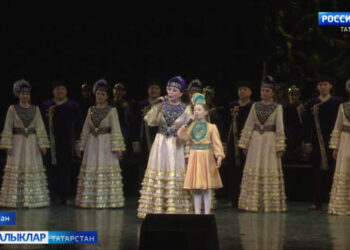 Республиканың Дәүләт җыр һәм бию ансамбленең 85 еллыгы уңаеннан ”Безгә- 85” дип исемләнгән бәйрәм концерты үтте