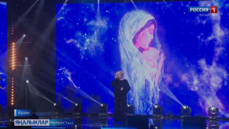 Яңа татар җырлары буыннан-буынга күпер сала