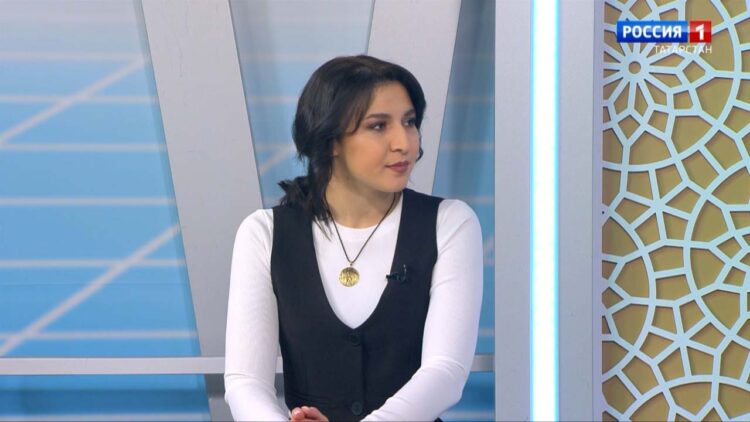 Татар мөхитендә үскән — Гөлинә Шәйхи