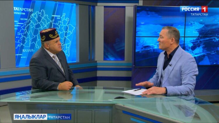 Сәхифә кунагы — Мәскәү татарларының hәм төрки халыкларның милли конгрессы президенты