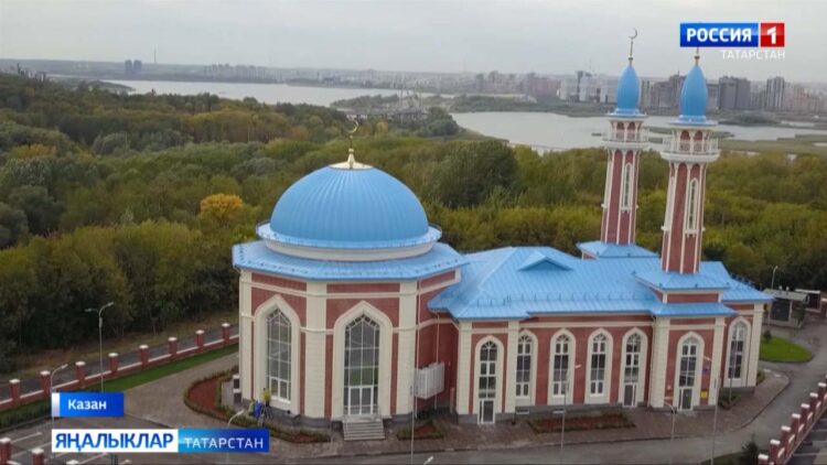 Мөселманнарның дини бәйрәме Ураза гаете — 21 нче апрельгә туры килде