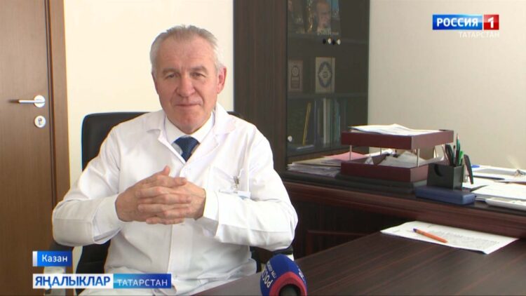 Россия Федерациясенең атказанган табибы исемен онколог — Республика клиник онкология диспансерыннан Илсур Шәймәрданов алды
