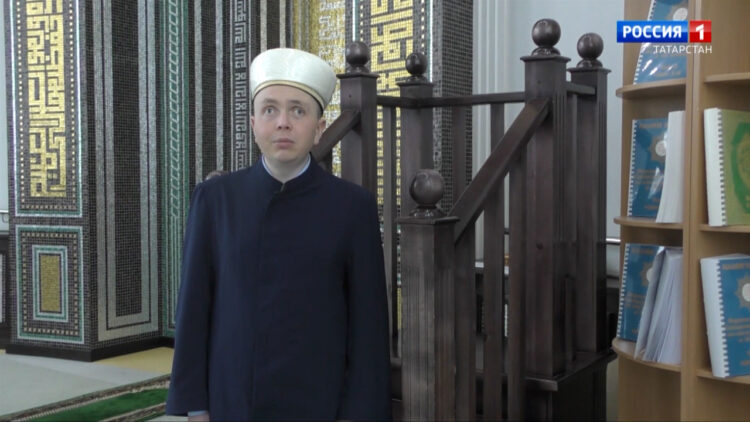 Фәнис хәзрәт Мингәрәев Рамазан аена багышланган вәгазен сөйли