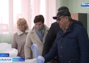 Алтай Республикасы делегациясе Буага эш визиты белән килде