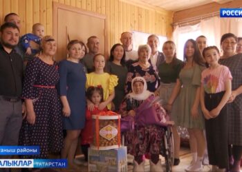 Актаныш районында 100 яшьлек Рәшидә Рахматуллина гомер итә