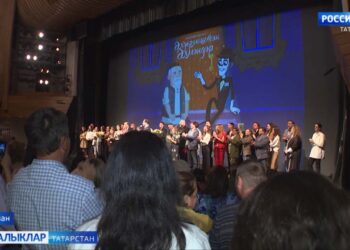 Әлмәндәр кабат Камал театрына кайтты