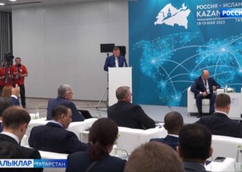 14 нче халыкара икътисадый форумы кысаларында «Төньяк — Көньяк» халыкара транспорт коридорын үстерү» түгәрәк өстәле узды