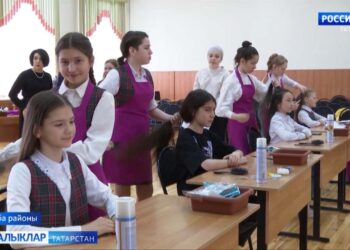 “Һөнәрле үлмәс, һөнәрсез көн күрмәс”