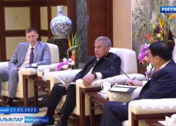 Татарстан Республикасы Рәисе Шанхай шәһәре мэры белән очрашты