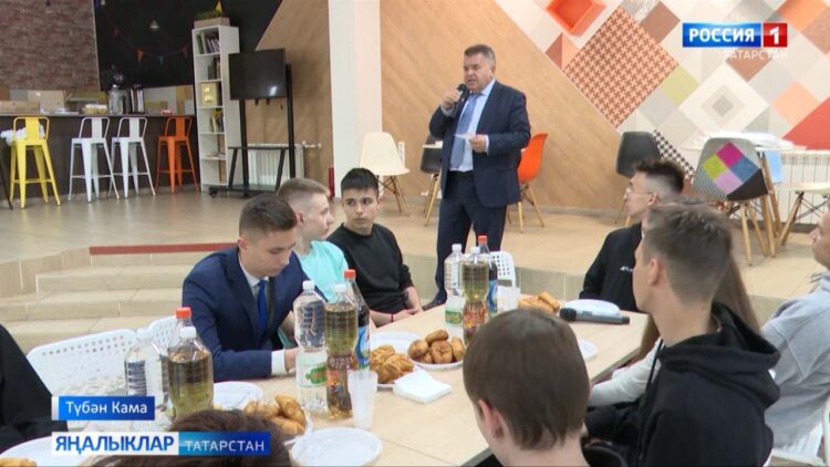 “Татарлар һәм төрки халыклар милли конгрессы”ның филиалы Түбән Камада районында ачылды