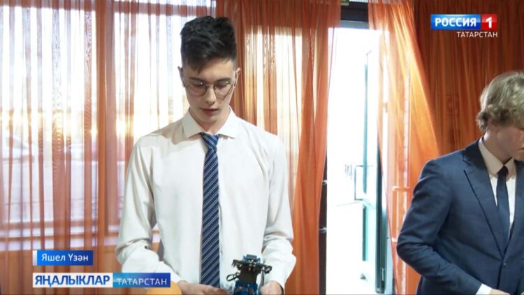 Илнең иң яхшы акыл хезмәте ияләре