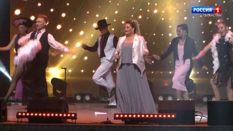Татар эстрадасында хит язу формуласын чишкән автор башкаручы — Гүзәлия