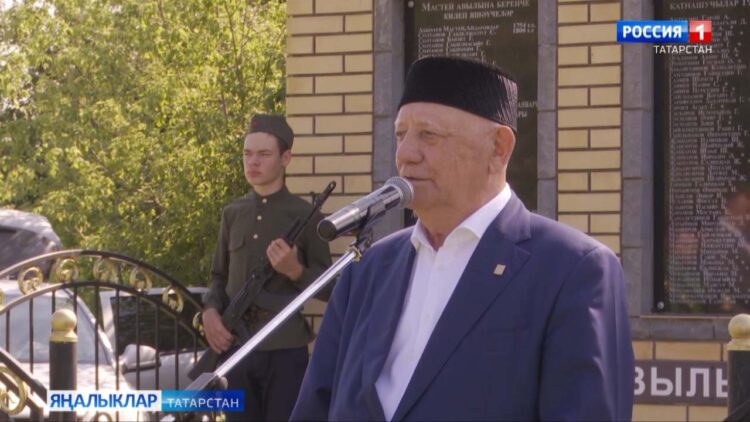 Һәйкәл булып хәтер калыкты