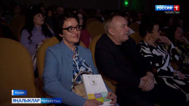 Кариев театрының соңгы биш елда башкарган эшләре