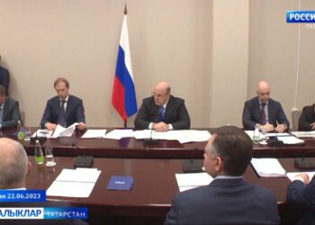 Башкалабыз Казанда эш сәфәре белән Россия Хөкүмәте Рәисе Михаил Мишустин булды