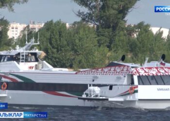 Казанның Елга порты судноларын «Татарстан Республикасы флоты» компаниясенә тапшыру тантанасы узды