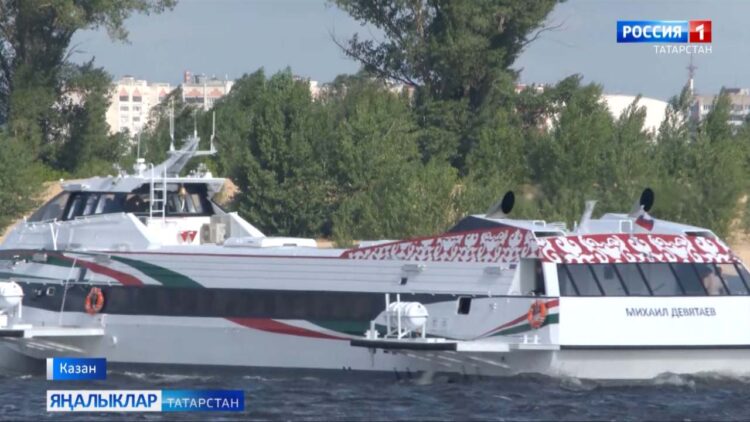 Казанның Елга порты судноларын «Татарстан Республикасы флоты» компаниясенә тапшыру тантанасы узды