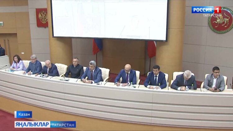 Татарстанда сигез укучы ике фән буенча бердәм дәүләт имтиханын йөз баллга тапшырган