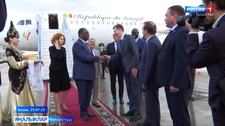 Казанга Сенегал Президенты килде