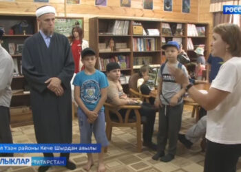 Иман йортлары каршында мөселман балалары өчен җәйге лагерь