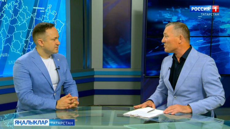 Динар Минәхмәтов белән актуаль әңгәмә