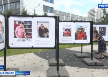 «Сөембикә» журналы әзерләгән «Тышлыкта – кызлар елмая» дигән күргәзмә ачылды