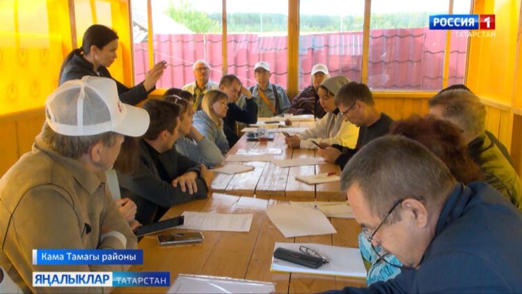 Туфан дәвамчылары очрашты