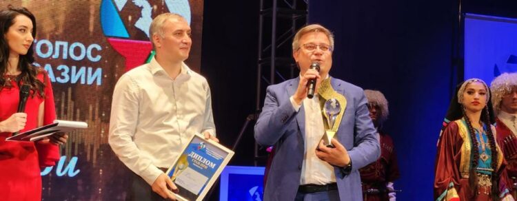 Безнекеләр — җиңүче