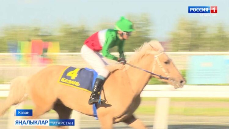Республика көненең аерылгысыз өлеше Ат спорты бәйрәме