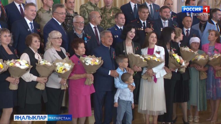 Хезмәтенә күрә хөрмәте