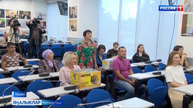 «Татмедиа» җәмгыяте кыйммәтле бүләкләр уйнатты
