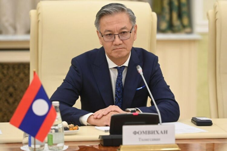 Миңнеханов: Татарстан Россия белән Лаос хезмәттәшлегенә зур әһәмият бирә