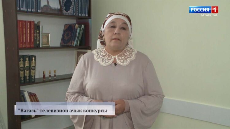 Вәгазьче — Резидә Кәримова