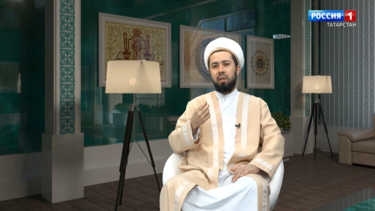 Вәгазьче — Айназ Зарипов