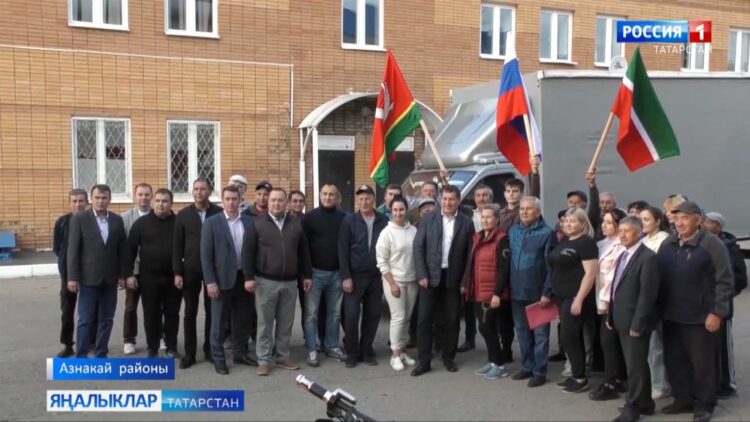 Азнакайдан махсус хәрби операциядагы хезмәткәрләргә гуманитар йөк əзерлəнде