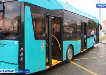 Үзе җайлы, үзе җитез