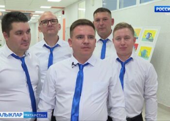 Тел сагында — ир-егетләр