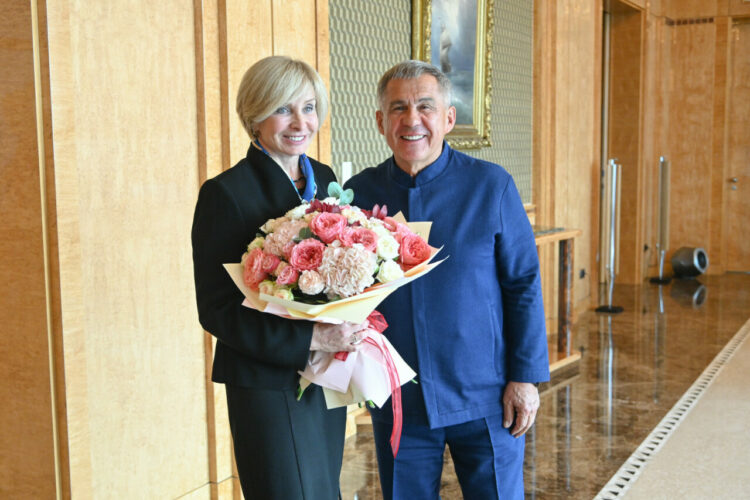 Рөстәм Миңнеханов Үзәк Банк рәисенең беренче урынбасары киңәшчесе белән очрашты