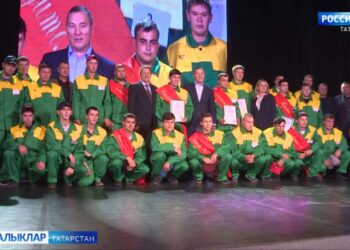 Хезмәт кешесен данлыйбыз