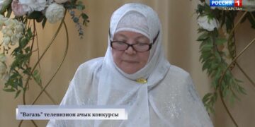 Вәгазьче — Фирүзә Әхмәтшина