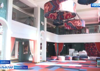 Зәвыклы заллары, хәйран калырлык фойелар